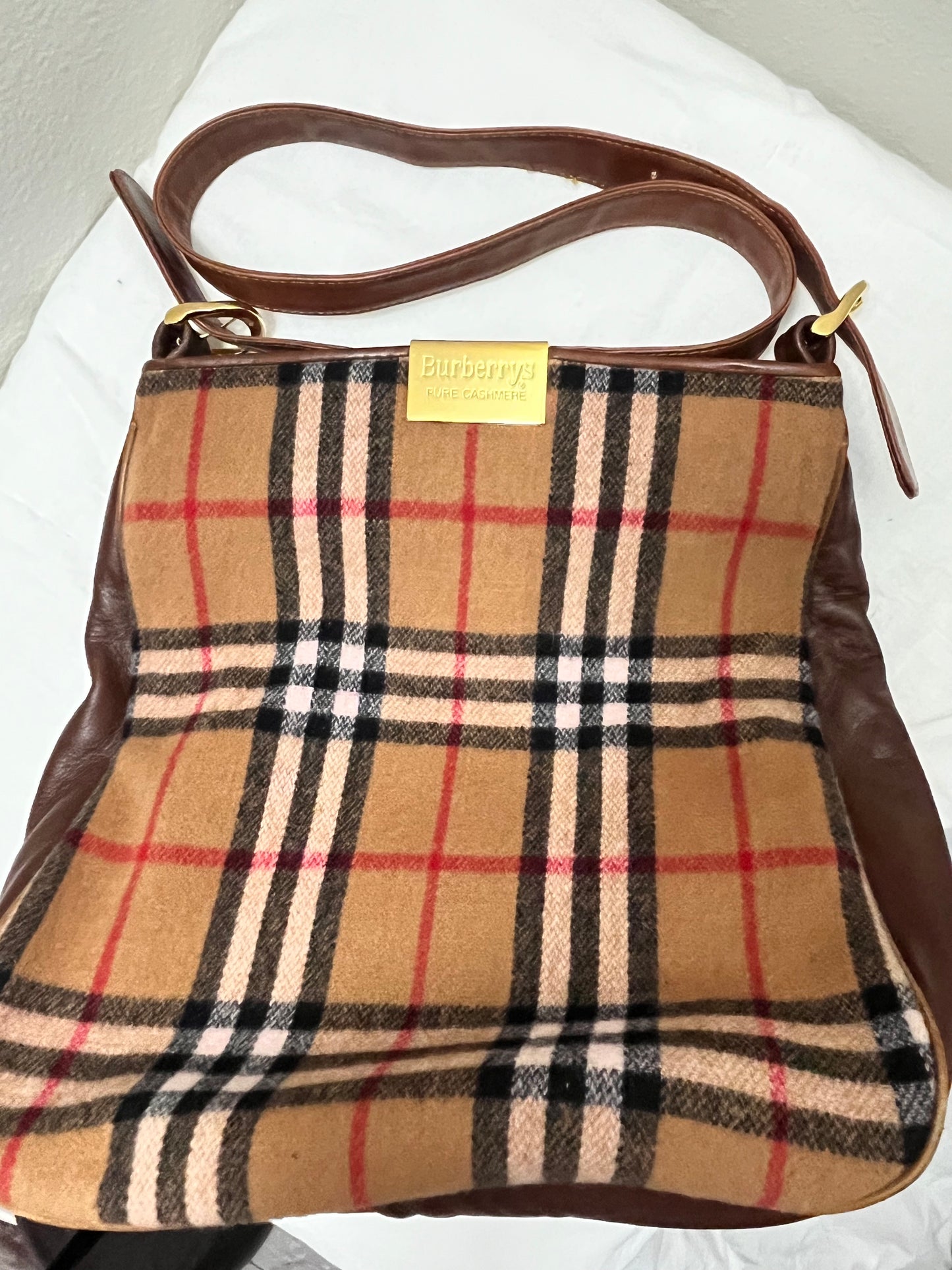 Vintage BURBERRY Shoulder Bag - Cashmere Collection