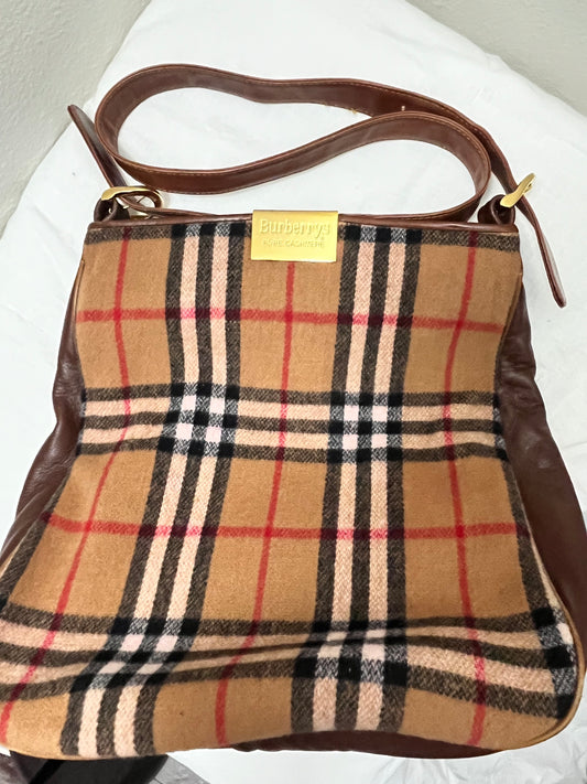 Vintage BURBERRY Shoulder Bag - Cashmere Collection
